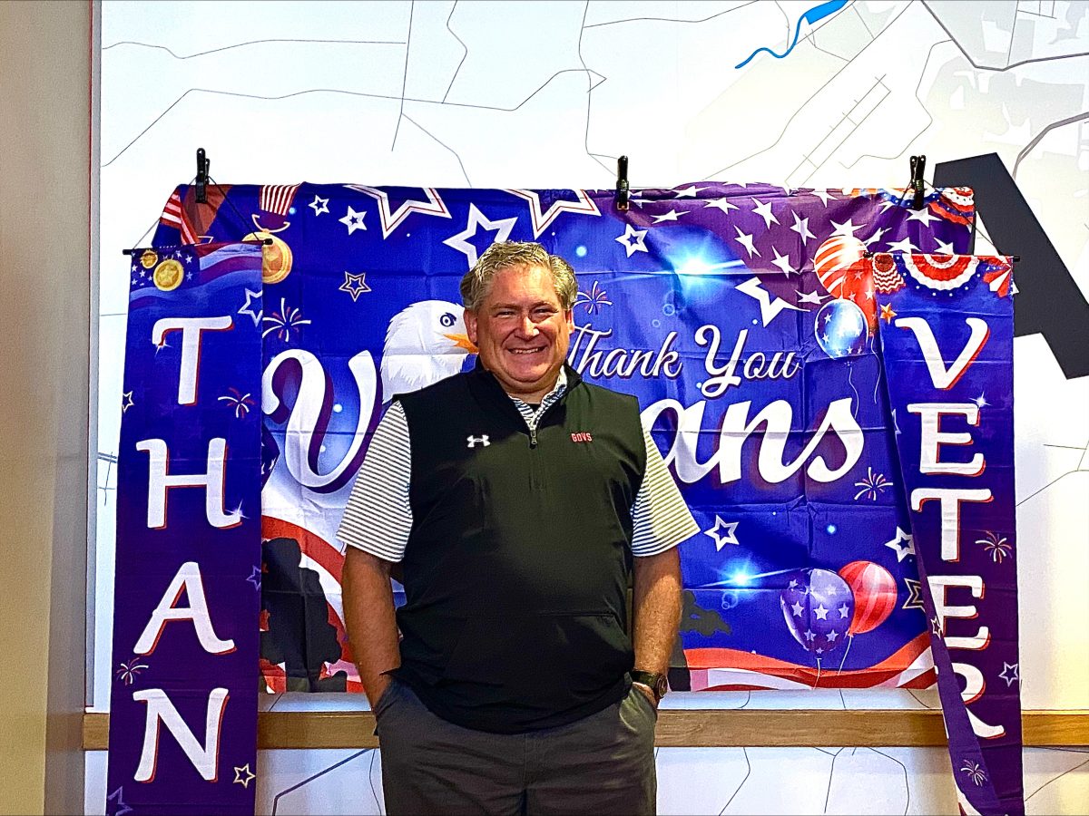 Lunch With Veterans In The Caf: The Start Of Veterans Celebration Week At APSU