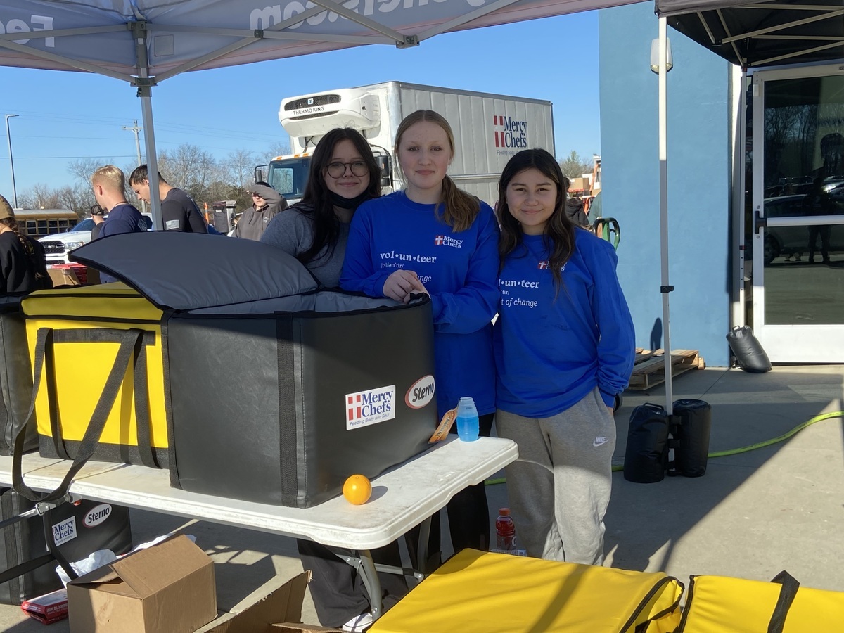 Mercy Chefs: Providing Hot, Restaurant-Quality Meals After Disasters