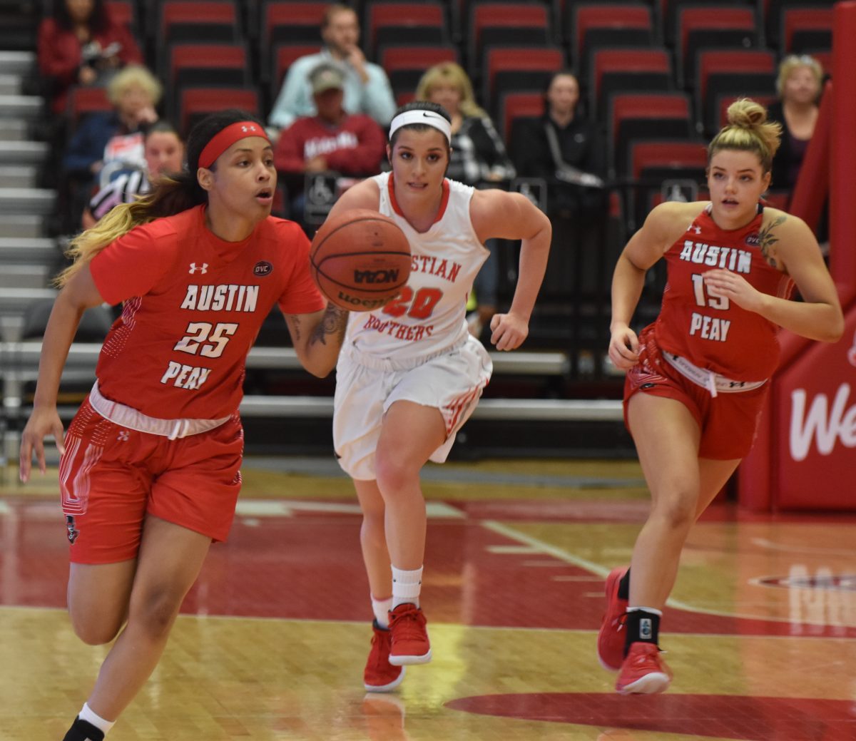 Girls Basketball beats Christan Brothers. ANGEL POWELL | THE ALL STATE