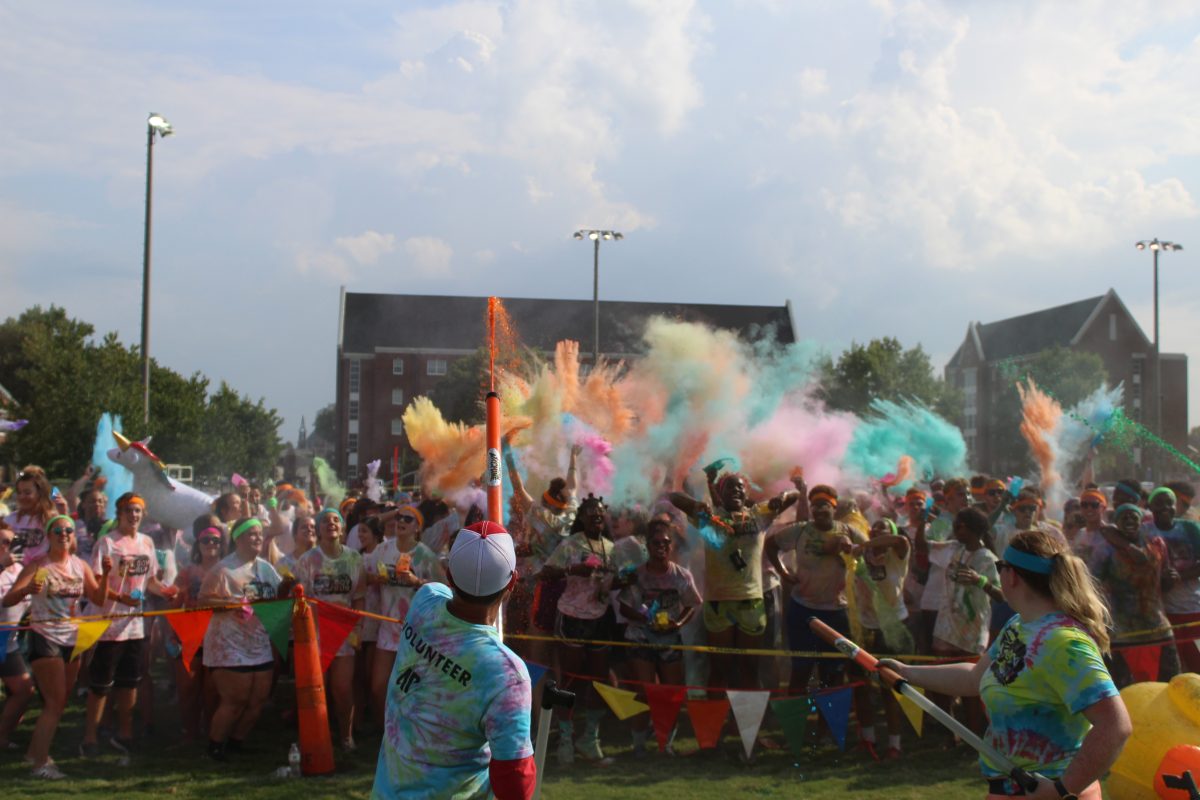 Govs run in APSU’s Govs Color Run during APEX Weekend LISA ECKMAN