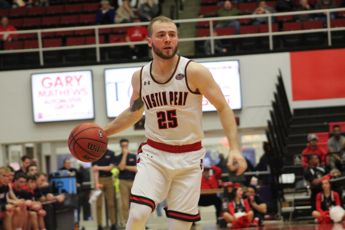 APSU Mens Basketball falls to Belmont 96-92 on Saturday, Jan. 26. BRIANNA ELLIOT | THE ALL STATE