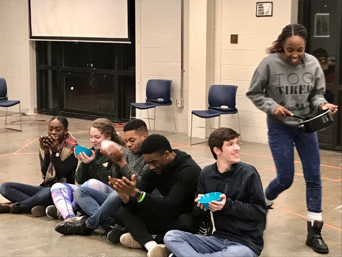 From Left to Right: Alexandria Smith, Madison Courrege, Corey Finley, Treston Henderson, Logan Reed and Erica Harris rehearse for "In The Blood."  SEAN SIPLE | THE ALL STATE