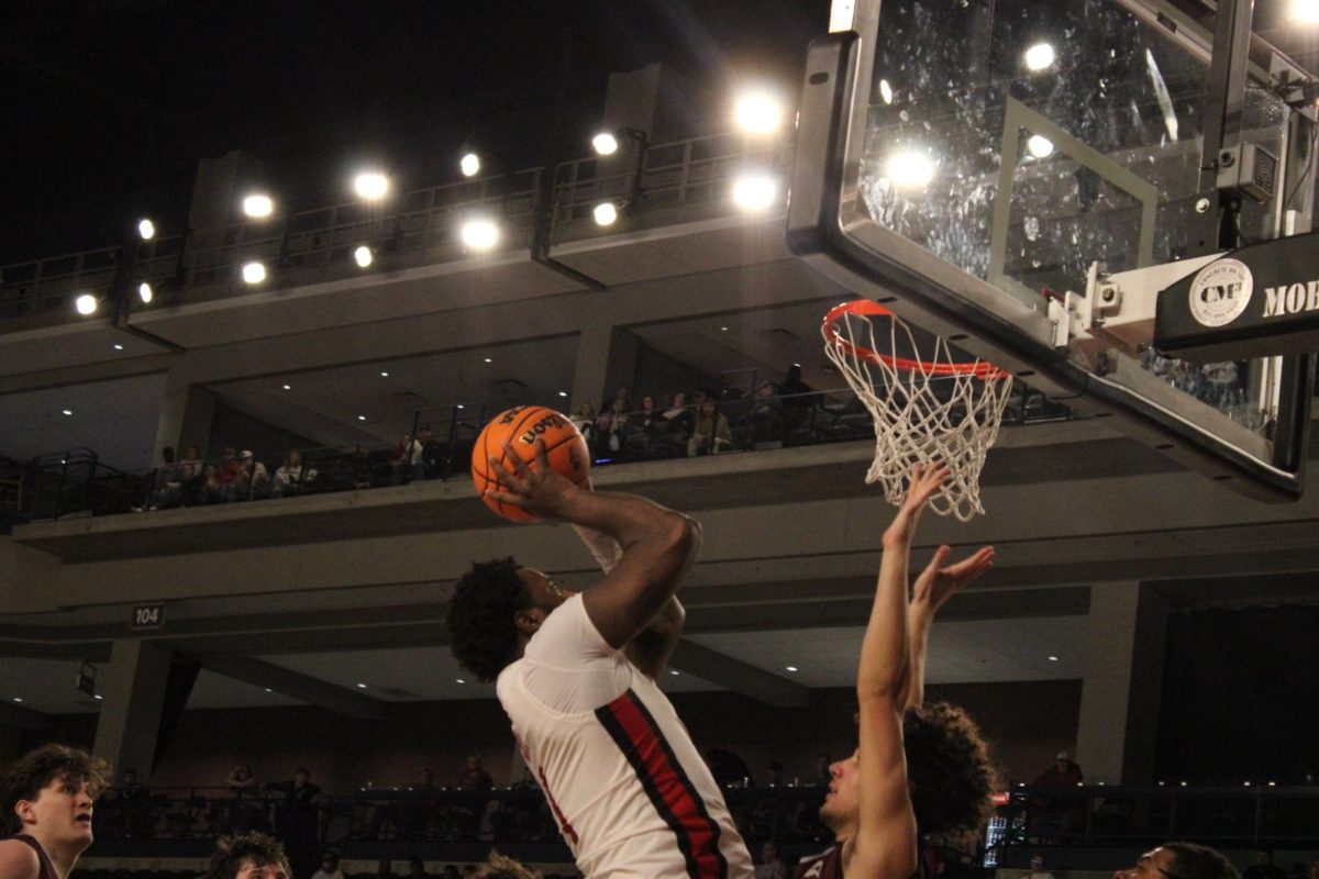 Austin Peay State University outlasted Bellarmine University in an overtime thriller, winning 86-77. Sai Witt exploded for the Governors, dropping 25 points. 