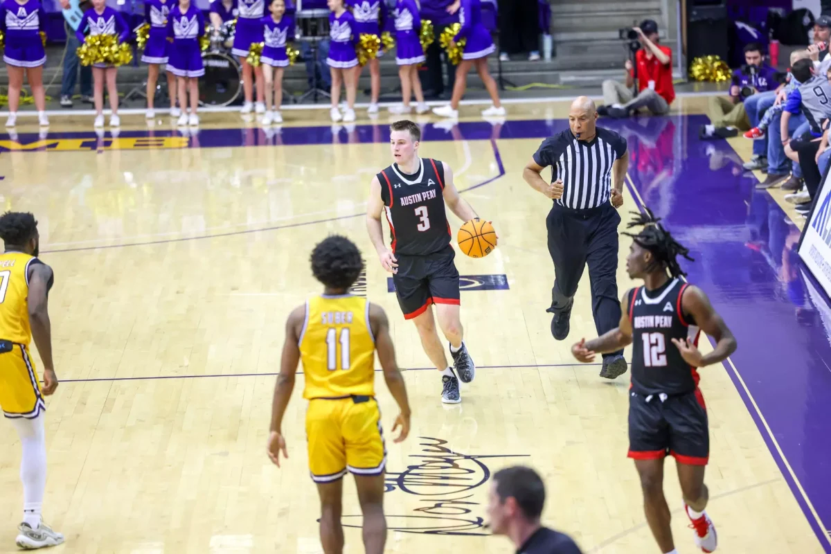 Austin Peay State University fell short to Lipscomb University Saturday Night 88-60. Isaac Haney put up 11 points and two rebounds in the effort. 