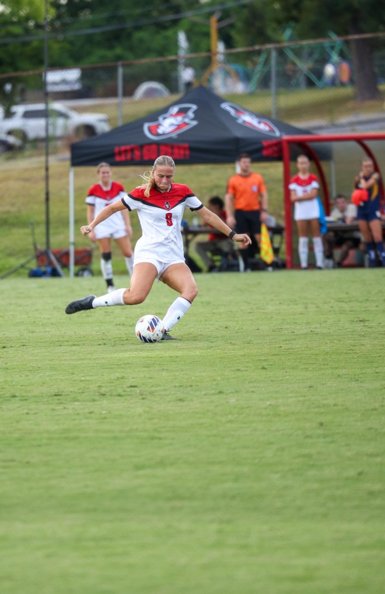 Sophomore Defender Lindsey Arnold putting the ball back into play as the Lady Govs would take a tough loss to the Lady Mocs 0-1 on August 28, 2025, at Morgan Bros Field. 