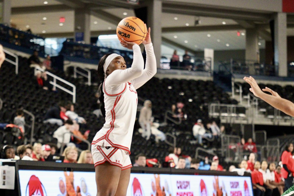 Austin Peay State University graduate student guard, JaNiah Newell, shoots and drains a three in a 70-68 loss against Jacksonville University, Saturday evening, Jan.31, 2026.