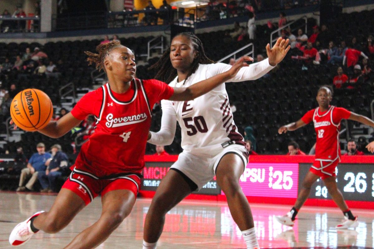 Anovia Sheals gets around an Eastern Kentucky defender in Austin Peay's 67-54 loss to Eastern Kentucky on Feb. 25, 2026.