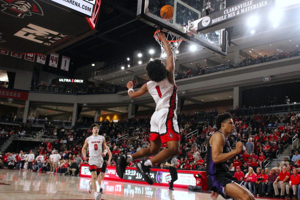 Zyree Collins jumps up for two in Austin Peay's 93-88 loss to Central Arkansas on Feb. 25, 2026.